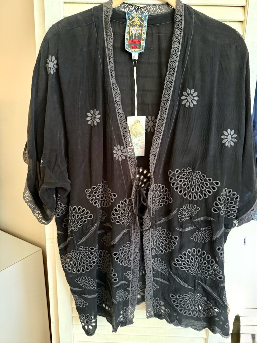 Johnny Was Embroidered Black Open-Front Kimono Jacket NWT Size XS